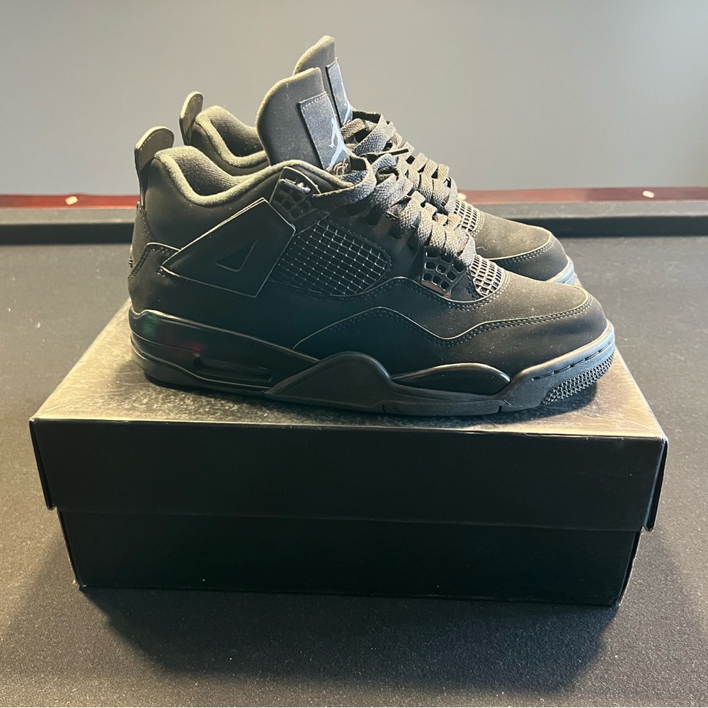 Jordan 4 Black Cat OG All